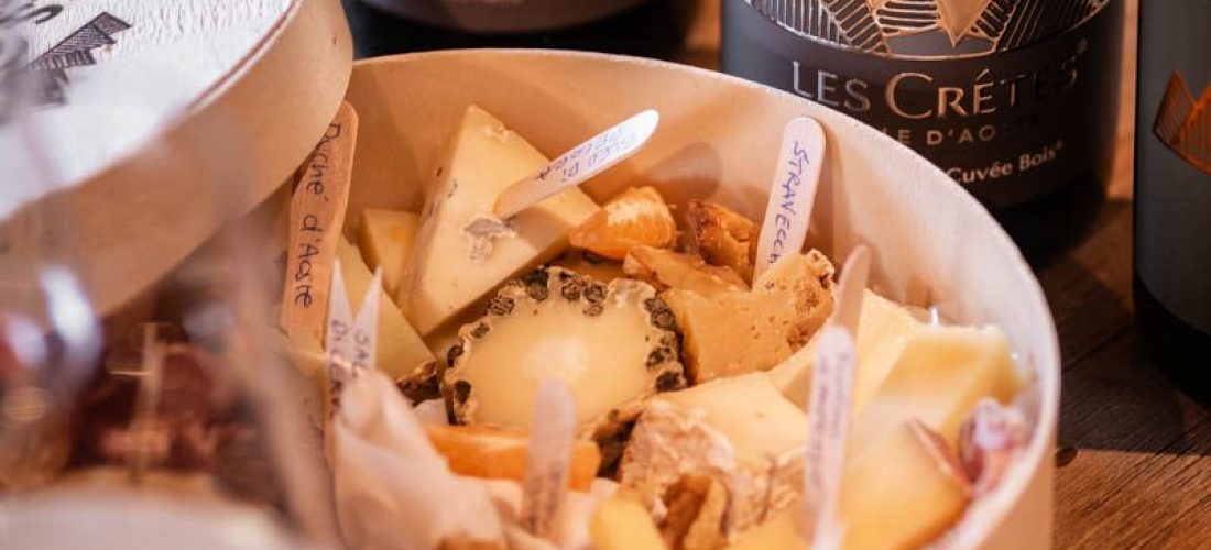 Tagliere di salumi e formaggi della Valle D'aosta
